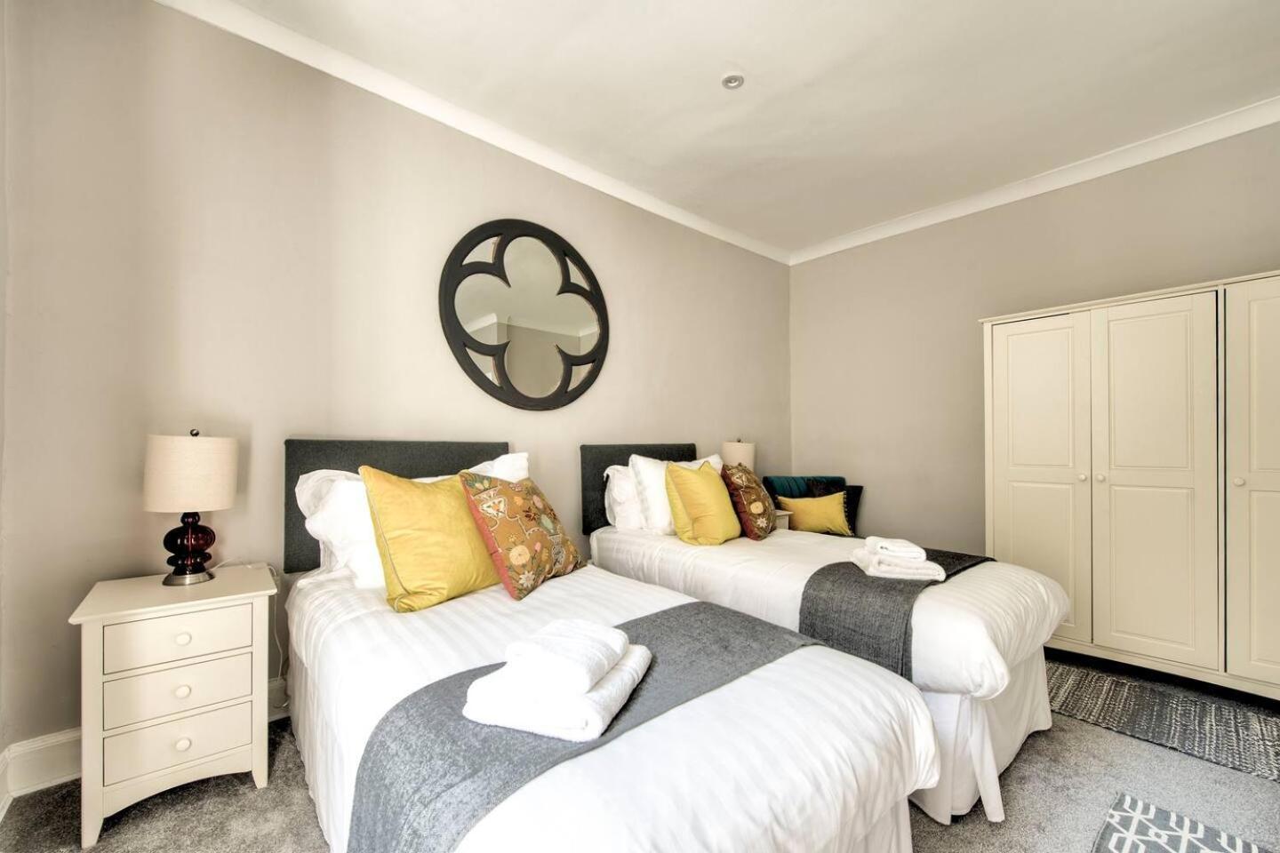 Guestready - Spacious And Beautiful 2Br Flat In Morningside Edinburgh Exterior photo