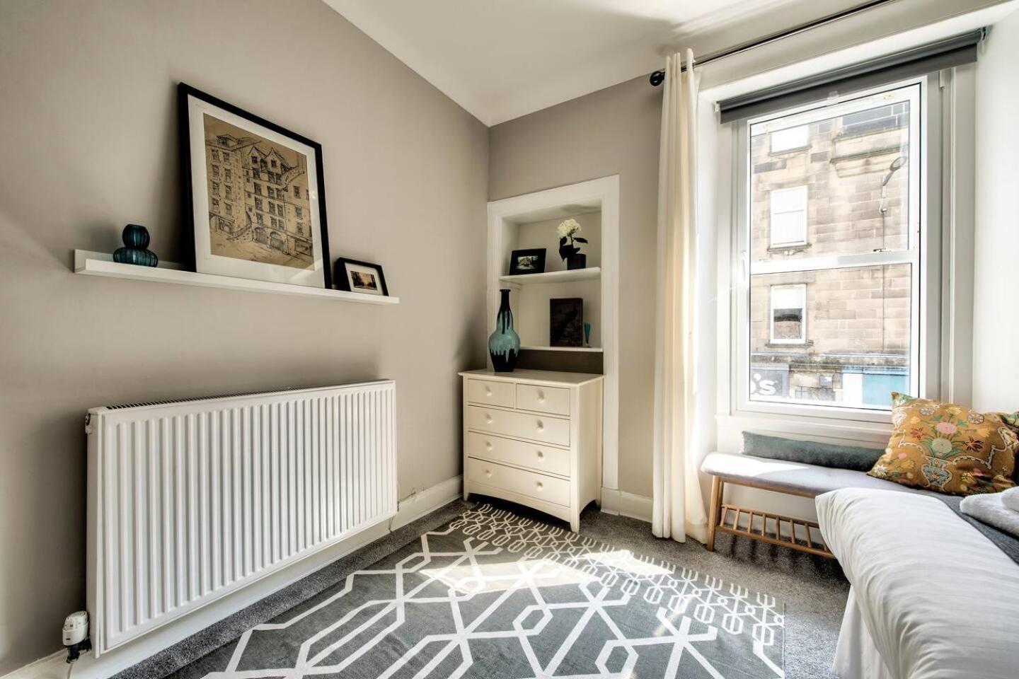 Guestready - Spacious And Beautiful 2Br Flat In Morningside Edinburgh Exterior photo